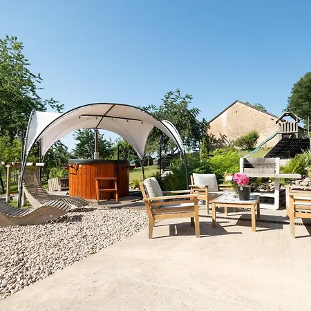 Apartament Du Hallot Avec Spa, Curistes Le Clerjus